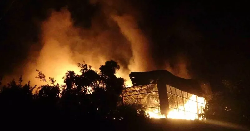 Kundakçı komşu hakim karşısına çıktı: ’Çok pişmanım’ savunması yaptı