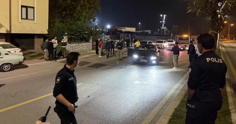 Sakarya da polis şüpheli kovalamacası: 3 gözaltı