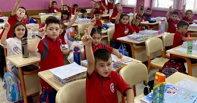Okullar 1 haftalık ara tatile giriyor