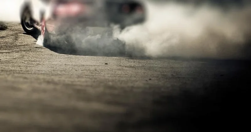 Trafiği tehlikeye düşüren drifte gözaltı Sözcü Gazetesi