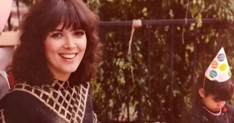 Adını duyan bir dakika saygı duruşunda bulunuyor: O artık 70 yaşına girdi... Parlak zekasıyla hem kendini hem altı çocuğunu milyoner etti!