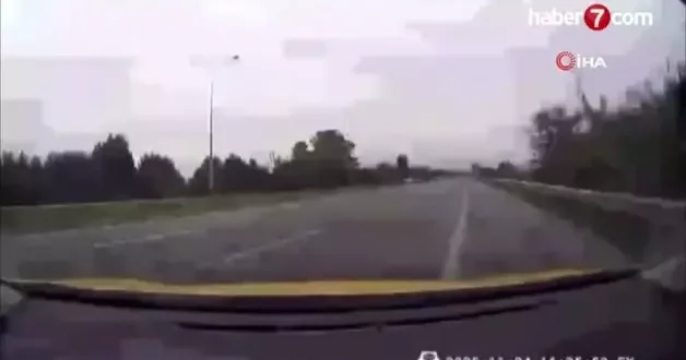 Taksi şoförü, 6 kişinin canını ustaca manevrayla kurtardı