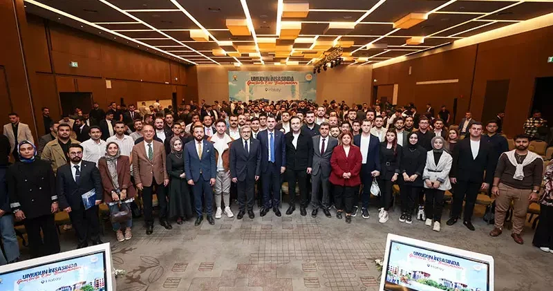 Bakan Kurum, Hatay da mühendis ve mimarlara deprem bölgesinin inşasını anlattı