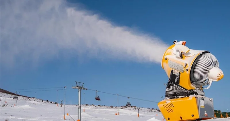 Kayak merkezlerinde beyaz mesai