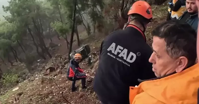 Uçurumdan yuvarlanan sürücüyü AFAD ve itfaiye ekipleri kurtardı