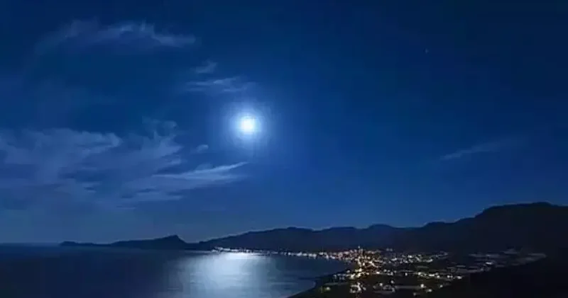 En uzun gece ne zaman yaşanacak? 21 Aralık ne günü? Kış gündönümü en uzun gece kaç saat sürer, en uzun gecede neler olur? Son Dakika Haberleri