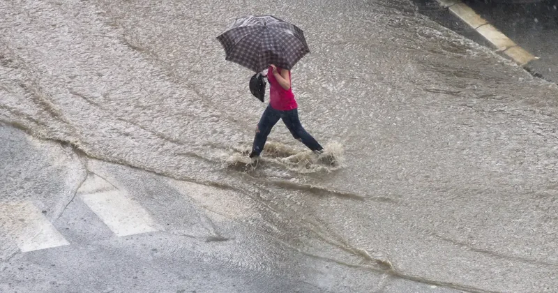 40 ilde yağış: Hava 9 derece birden soğuyacak! Meteoroloji den 8 kente sarı ve turuncu alarm!