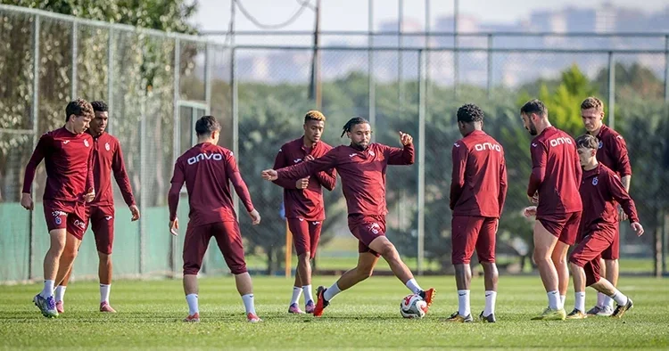 Trabzonspor un Göztepe maçı kamp kadrosu belli oldu