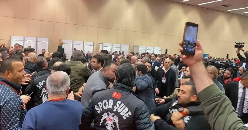 Süper Lig ekibinde büyük şok: Alkollü başkan adayı ortalığı karıştırdı Futbol Haberleri