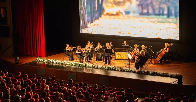 Bakan Ersoy duyurdu: Türkiye Kültür Yolu Festivali 2025’te rekorlarla kapandı, 22 milyon sanatsever festivale akın etti