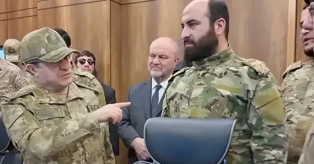 Genelkurmay Başkanı Bayraktaroğlu Şam da Suriye Savunma Bakanı ve Genelkurmay Başkanı ile görüştü VİDEO İZLE