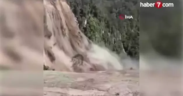 Güney Asya daki sel ve toprak kaymalarında can kaybı bin 700 ü aştı