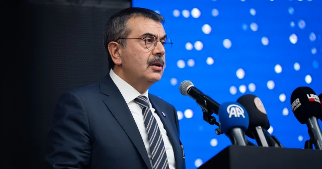 Bakan Tekin: Maneviyatta güçlü nesiller yetiştirmek zorundayız VİDEO İZLE