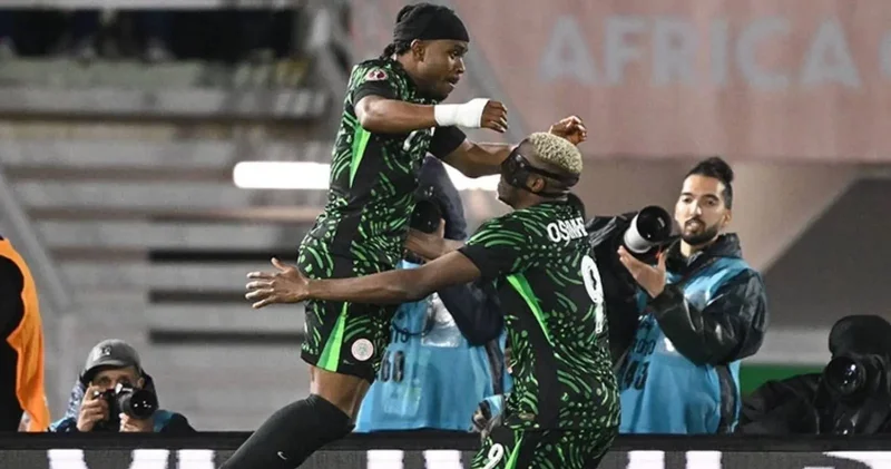 Osimhen in milli takımı bırakıp Türkiye ye döneceği iddia edildi. Nijerya Futbol Federasyonu ndan açıklama geldi