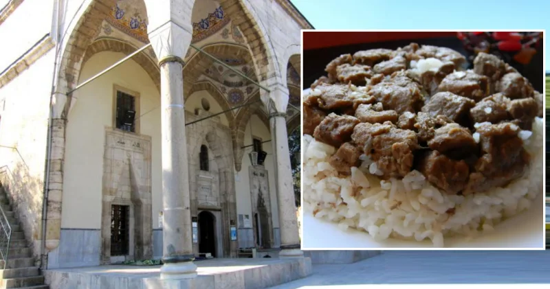 Cumadan çıkan cemaate 500 kilo domuz eti yedirdi: Babamın hayrına deyip itiraf etti Gündem Haberleri