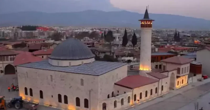 Habibi Neccar Camii yeniden ibadete açıldı