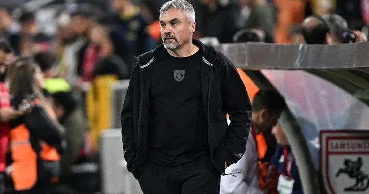 Thomas Reis ten yenilgi sonrası itiraf: Korkak oynadık!