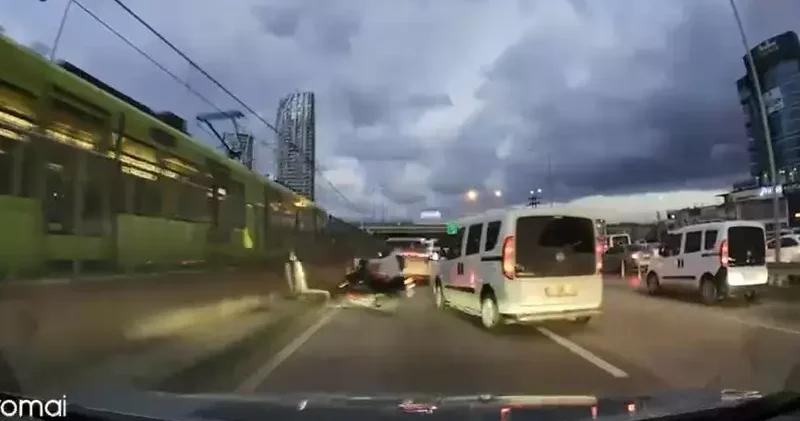 Çarptığı yaralı kadına yardım etmek yerine aracını kontrol etti