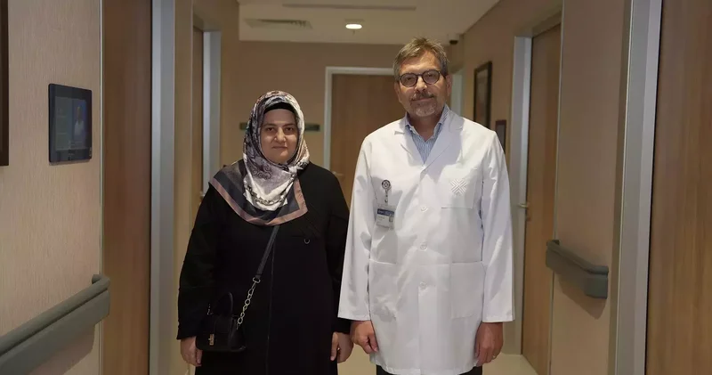 Uzun süre kemoterapi tedavisi gören hasta karaciğer nakliyle sağlığına kavuştu