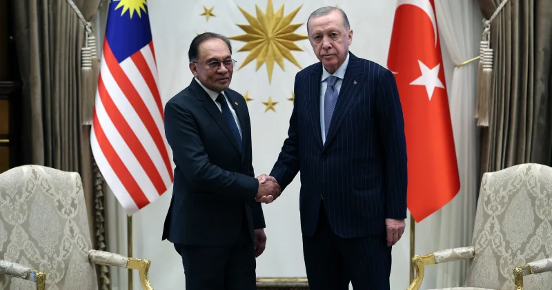 Cumhurbaşkanı Recep Tayyip Erdoğan, Malezya Başbakanı Enver İbrahim ile ortak basın toplantısında konuştu: Canlı Yayın Son Dakika 7 Ocak 2026 Politika Haberleri