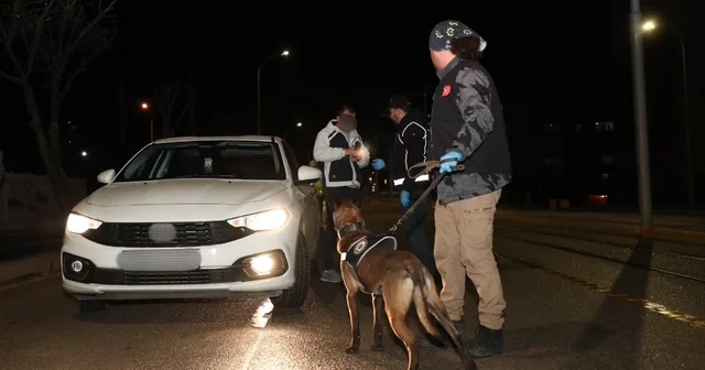Sultandere 75. Yıl Mahallesi nde denetim gerçekleştirildi Eskişehir Haberleri