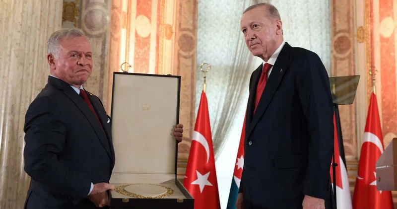 Ürdün Kralı 2. Abdullah dan Erdoğan a Hüseyin bin Ali devlet nişanı