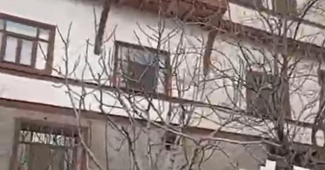 2 katlı kerpiç ev alev alev yandı Bursa Haberleri