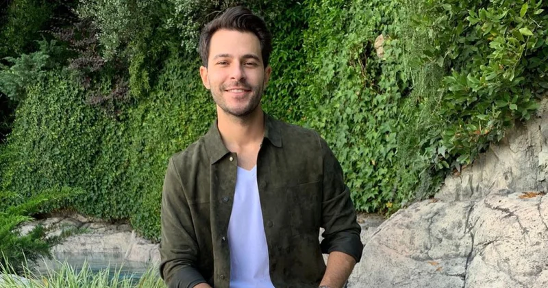 Hakan Sabancı dan yabancı modellere takip