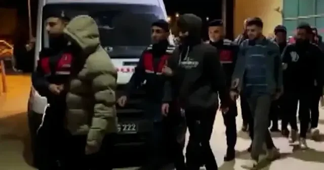 Bursa’nın İnegöl ilçesinde 7 kaçak göçmen yakalandı VİDEO İZLE