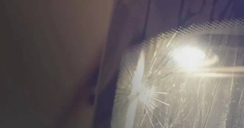 Trabzonspor takım otobüsüne, Samsunspor maçı öncesinde taşlı saldırı