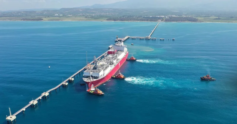 17 ilin gaz ihtiyacını karşılayan Dörtyol FSRU 8 yaşında