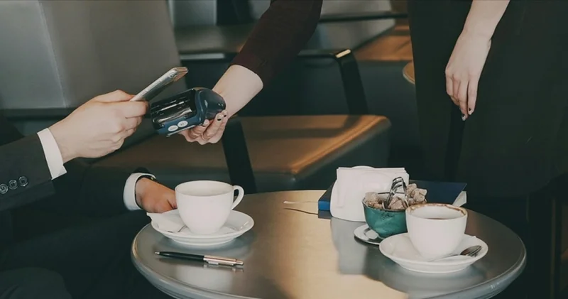 Servis ücretinin, menüye yansıtılmasına müsaade edilmeyecek: Ticaret Bakanlığı 1.8 milyon TL ceza kesti İş Yaşam Haberleri