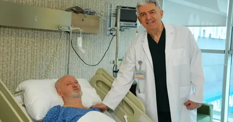 Karın ağrısıyla gitti, az daha patlayacaktı: 12 santimlik tehlike, rekor ameliyat