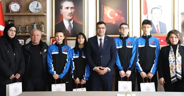 Taekwondo da Kütahyalı sporculardan başarı Kütahya Haberleri
