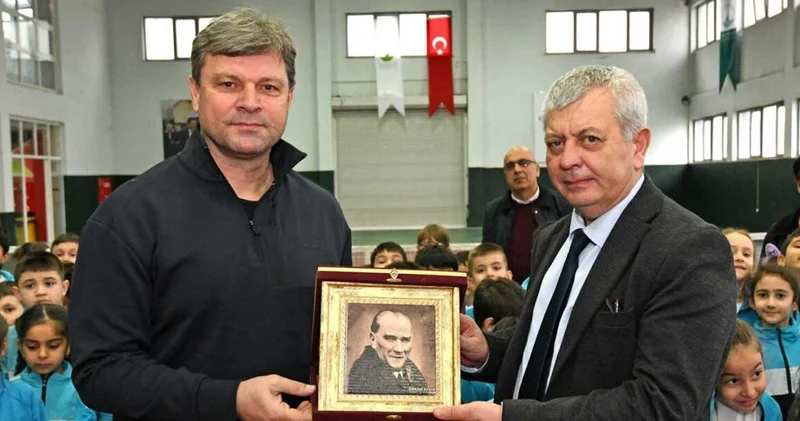 Ertuğrul Sağlam Atatürk ten başka adres göstermedi