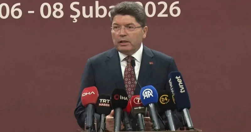 Adalet Bakanı Tunç: Demokratik anayasa ile Türkiye Yüzyılı’na devam etmek yakışır