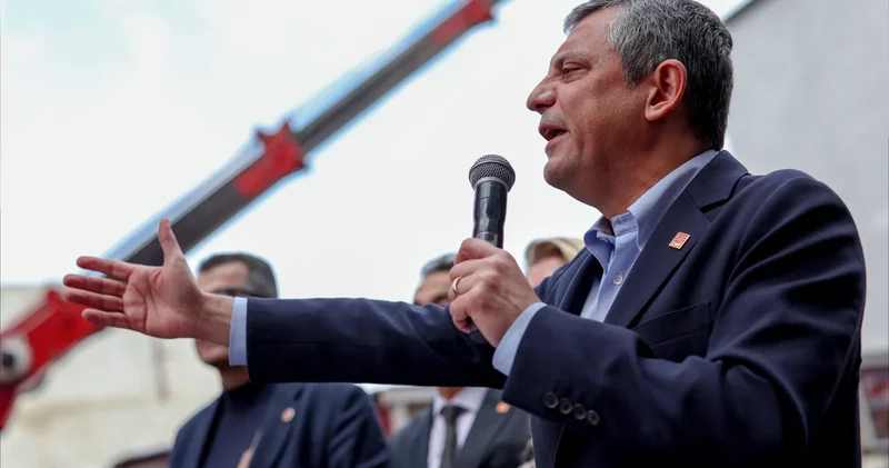 CHP lideri Özel den Erdoğan a boş senet çağrısı: Yırtıp atalım