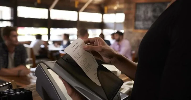 Adisyonda kuver kalktı kalkmasına da... Bakın yerine ne koydular