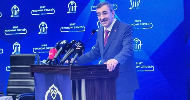 Cevdet Yılmaz: Demokrasi diyorsak hepimizin şiddeti, terörü bir kenara koyması lazım. Siirt Haberleri