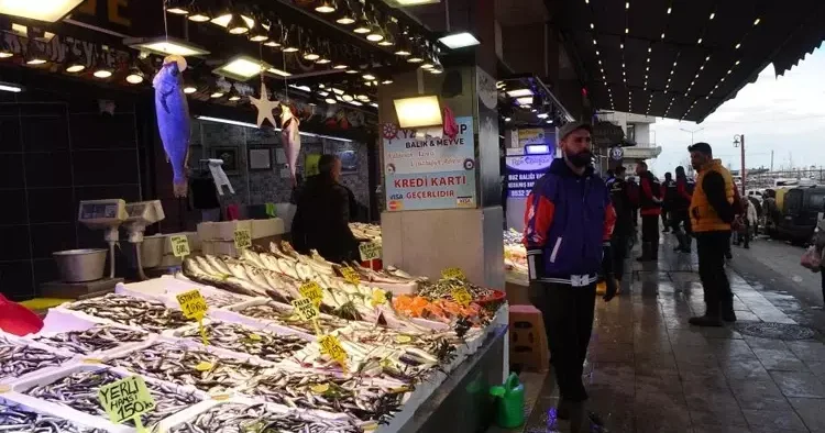 1,5 aylık hasret sona erdi, fiyatlar vatandaşın yüzünü güldürdü