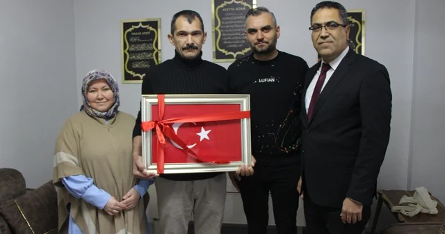 Hayatlar kurtarıp yeni evini depremzede aileye açan maden işçisi: Felaket olsa yine yardıma koşarım Amasya Haberleri