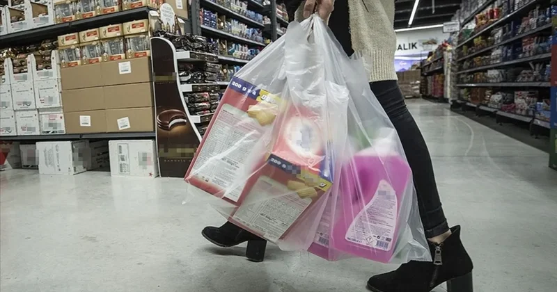 8 yılda 256 milyar TL lik katkı! Ücretli plastik poşet ile 2,8 milyon ton atık önlendi