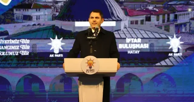 Bakan Kurum Hataylı depremzedelerle bir araya geldi: Depremde yerle bir olan Kemalpaşa Caddesi yeniden hayat buldu VİDEO İZLE