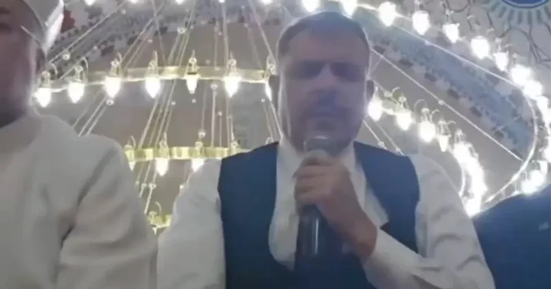 Bakan Çiftçi teravihten sonra böyle Kur an ı Kerim okudu