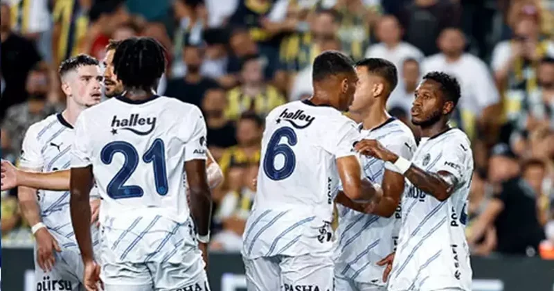 Fenerbahçe den ayrılan isme çok ağır eleştiri! Gördüğüm en kötü futbolcu