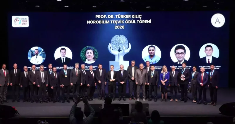 İstinye Üniversitesi’nde ‘Prof. Dr. Türker Kılıç Nörobilim Teşvik Ödülü’ sahibini buldu