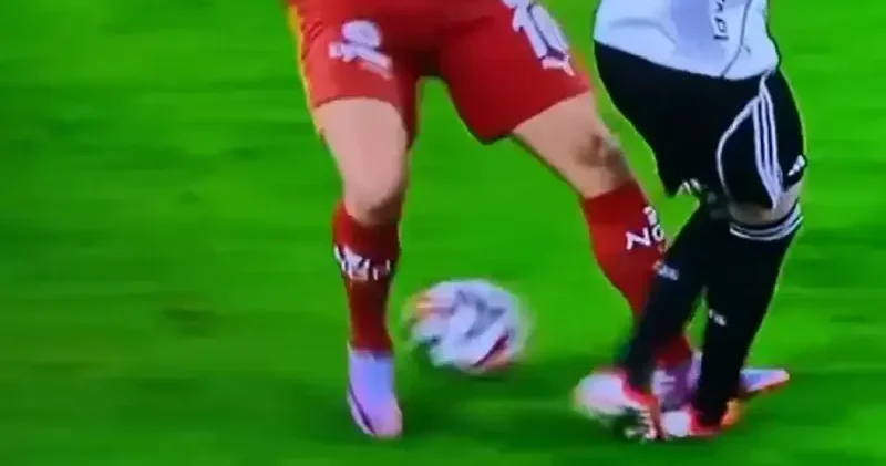 Galatasaray derbisi oynanırken Beşiktaş tan sert tepki Futbol Haberleri