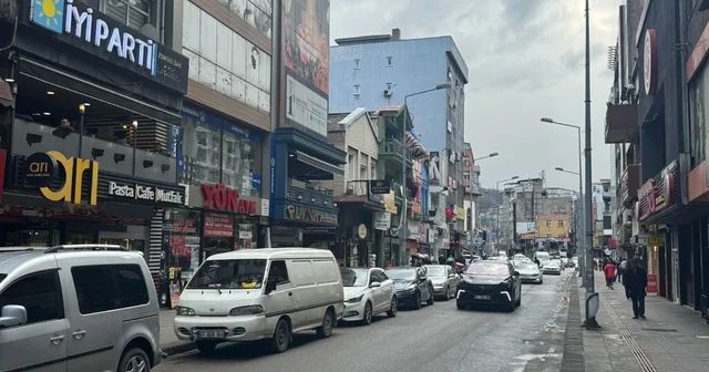 Gazipaşa Caddesi nde hatalı parklara sürücüler isyan etti Zonguldak Haberleri