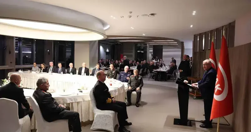 Milli Savunma Bakanı Güler, iftarda OYAK üst yönetimiyle bir araya geldi