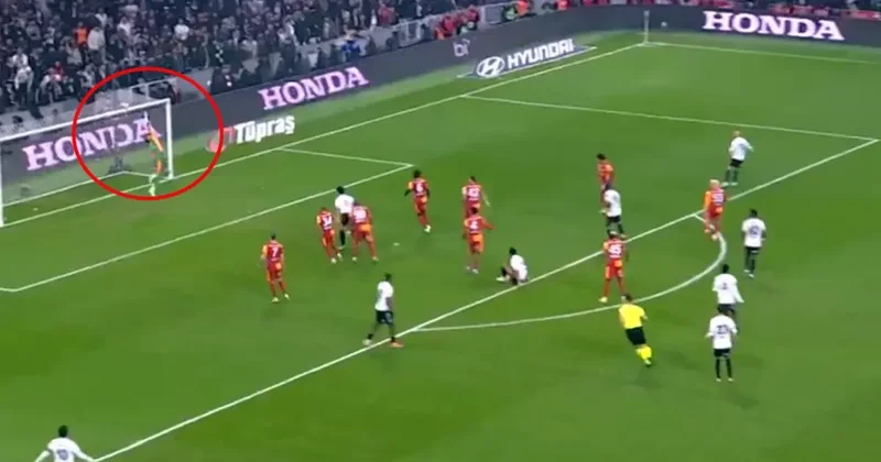 Derbiye damga vurdu! Uğurcan Çakır dan Beşiktaş a geçit yok